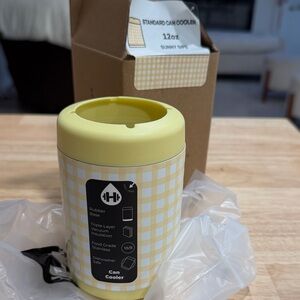 Hydrojug Sunny Sips 12 oz standard can cooler nwt
